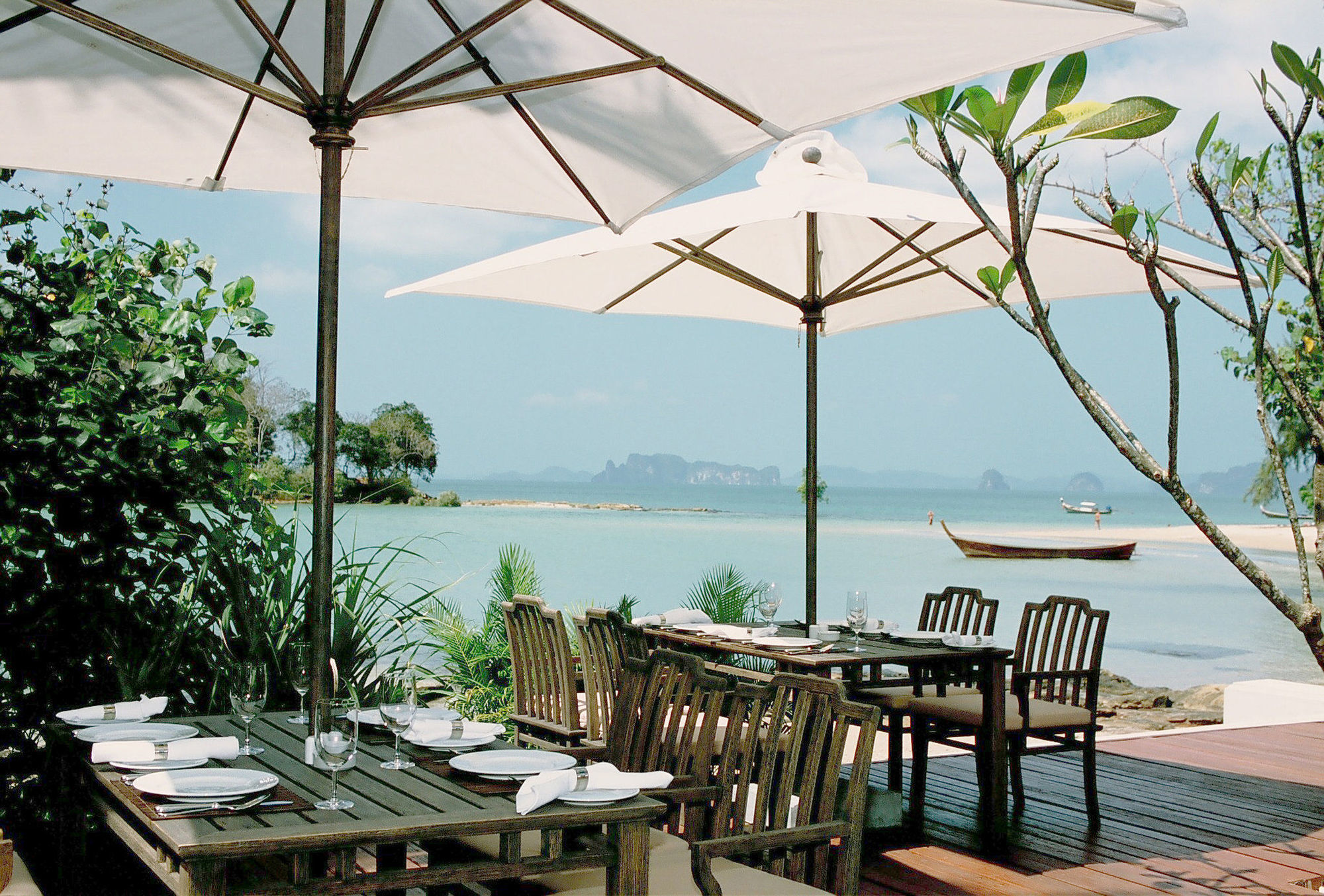 Nakamanda Resort And Spa- Sha Plus Klong Muang Beach Restaurant foto